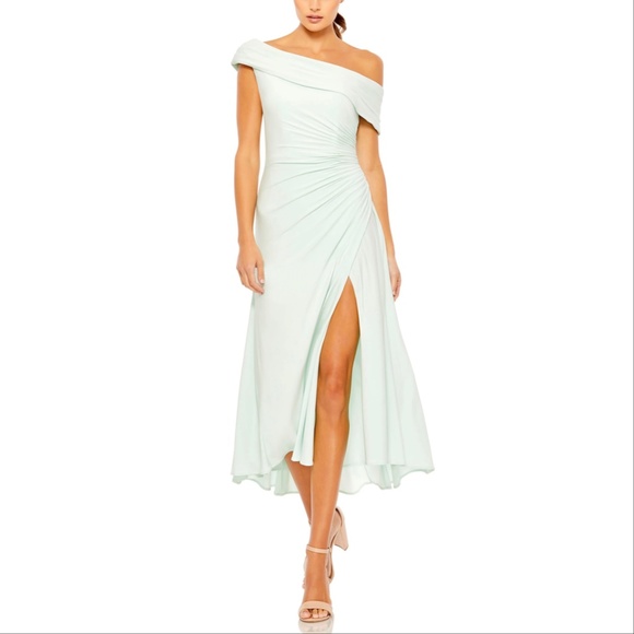 Mac Duggal Dresses & Skirts - Mac Duggal Ieena 26484 Ruched Off the Shoulder Midi Dress
